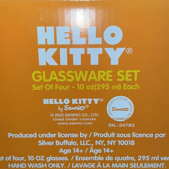 24HR DROP ⬇️ Hello Kitty Halloween Glass Set - Picture 3 of 6